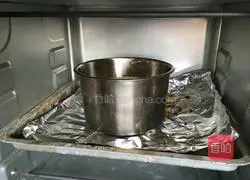 Chiffon Cake Recipe Illustration 10