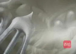 Red Velvet Cake Roll Recipe Illustration 8