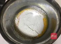 Illustration of how to make polka dot cake rolls 3