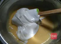 Illustration of how to make chives and ham cake rolls 7