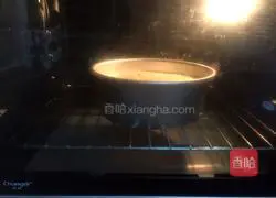 Illustration of how to make eight-inch chiffon cake (clear water version) 13