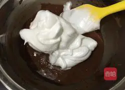 Cocoa Cream Layer Cake Recipe Illustration 9