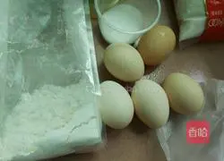 Illustration of how to make chiffon cake (eight inches) 1