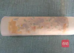 Illustration of how to make chive and meat floss cake rolls 18