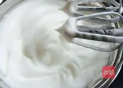 Hot Noodles Chiffon Cake (8 inches) Recipe Illustration 9