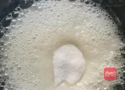 8-inch Savarin Chiffon Cake Recipe Illustration 4