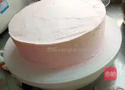 Illustration of how to make cream fruit cake 6