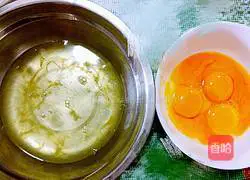 Illustration of how to make sweet cake rolls 1