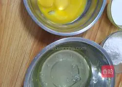 Illustration of how to make eight-inch chiffon cake 2