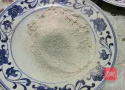 Illustration of how to make coffee wine cake roll 3