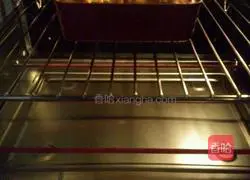 Illustration of how to make dried fruit pound cake 15