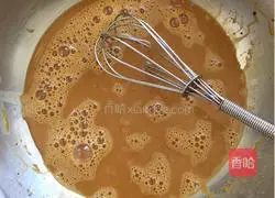 Illustration of how to make red date and brown sugar chiffon cake 3