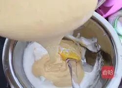 Coconut chiffon cake 6-inch recipe illustration 11