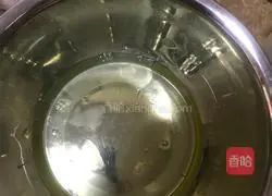 Illustration of how to make chiffon cake 3