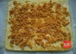 Floss Cake Illustration of how to make a roll 13