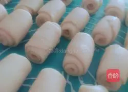 Illustration of how to make mini egg yolk cakes 2