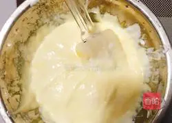 Illustration of how to make chiffon cake (six inches) 14