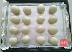 Illustration of how to make egg yolk cake 12