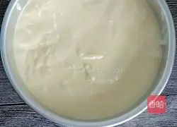 eight Illustration of how to make chiffon cake 14