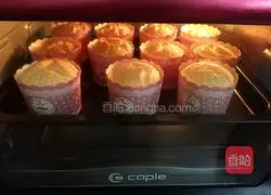 Chiffon Cupcake Recipe Illustration 13 