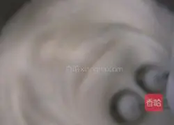 Blueberry Sesame Chiffon Cake Recipe Illustration 8