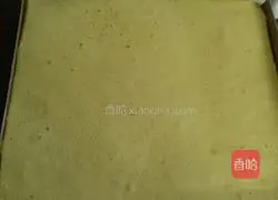 Illustration of how to make matcha cake roll 12