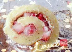 Strawberry Cream Cake Roll Recipe Illustration 13