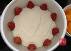 Illustration of how to make frozen cheesecake (no bake) 15