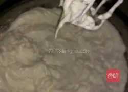 Cranberry Illustration of how to make chiffon cake 10