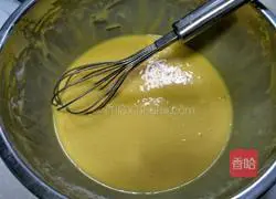 Illustration of how to make chives, meat floss and ham cake rolls 1