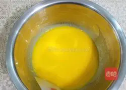 Illustration of how to make banana mashed cake roll 4