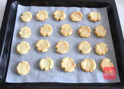 Mag Illustration of how to make Lite biscuits 12