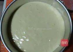 Illustration of how to make chiffon cake 11