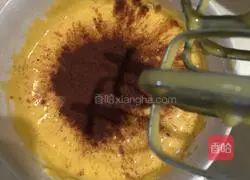 Cocoa Chiffon Cake (Eight Inch) Recipe Illustration 4