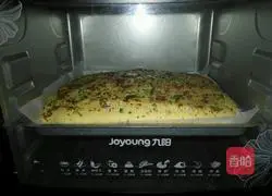 Illustration of how to make pumpkin onion and meat floss cake rolls 10