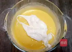 Illustration of how to make chiffon cake 15