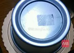 Illustration of how to make a 6-inch chiffon cake 16