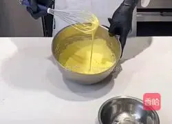 Illustration of how to make Earl Gray Milk Tea Cream Cake Roll 1