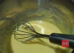 Illustration of how to make chiffon cake 2