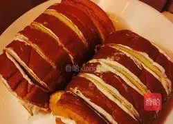 Illustration of how to make cream hand-rolled cake 14