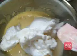 Strawberry Jam Cake Roll Recipe Illustration 7