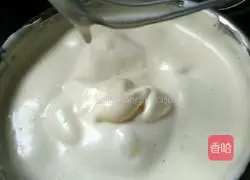 Illustration of how to make sponge cake 4