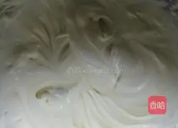 Illustration of how to make cream cake roll 11