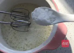 Illustrations of how to make chiffon cake that you can really try 4