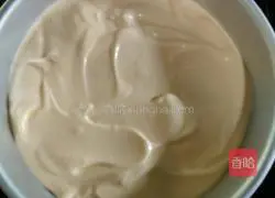 Illustration of how to make chiffon cake 8