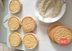 Illustration of how to make sweet potato cakes 2