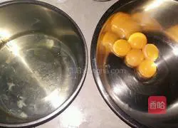 Illustration of how to make eight-inch chiffon cake 2