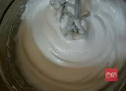 Illustration of how to make eight-inch chiffon cake embryo 10