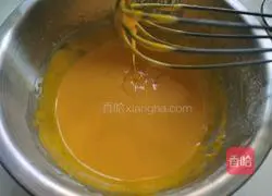 Illustration of how to make chiffon cake 9