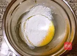 Illustration of how to make original cake roll 4